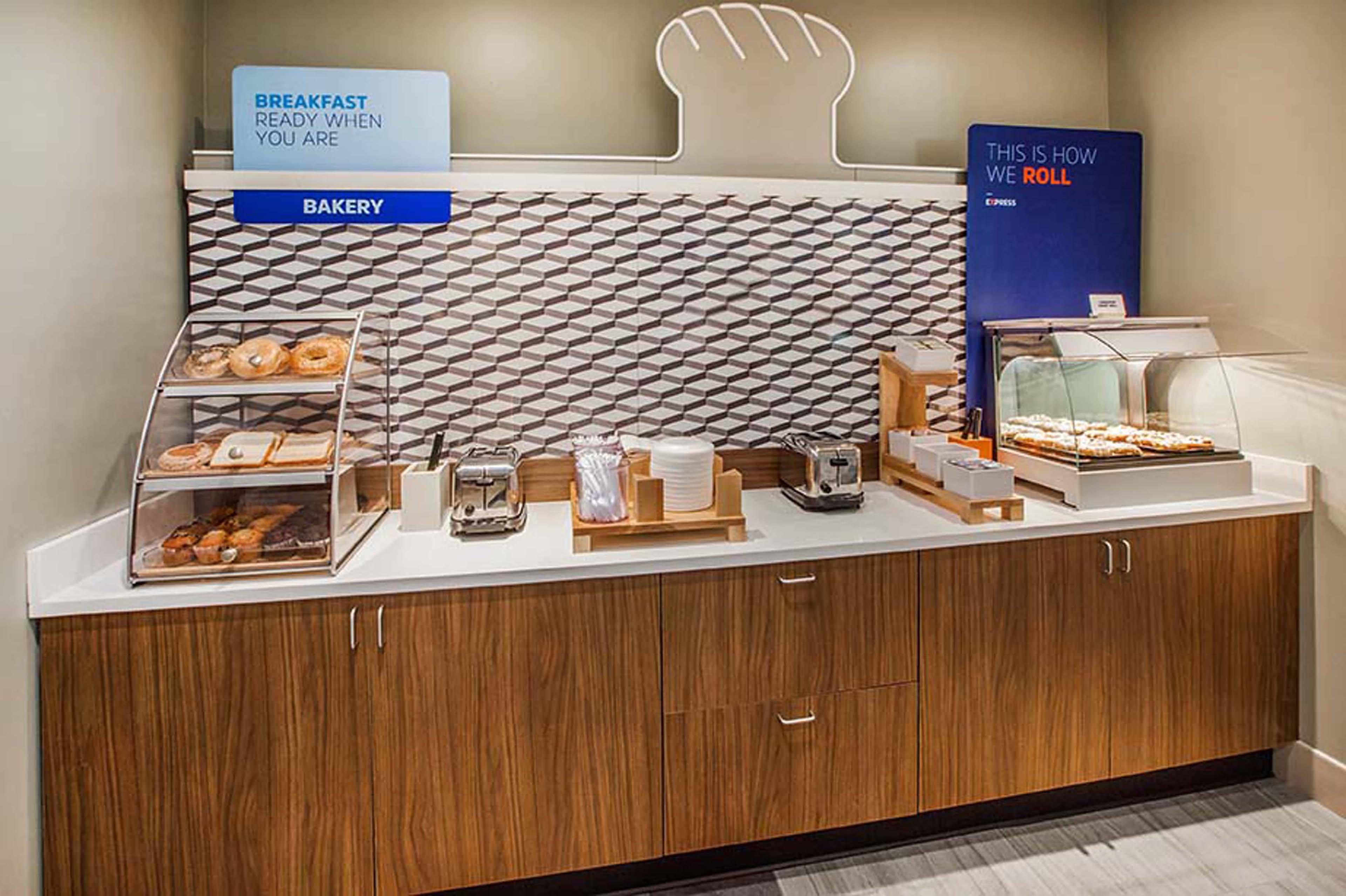 Holiday Inn Express & Suites - Marietta By Ihg Kültér fotó