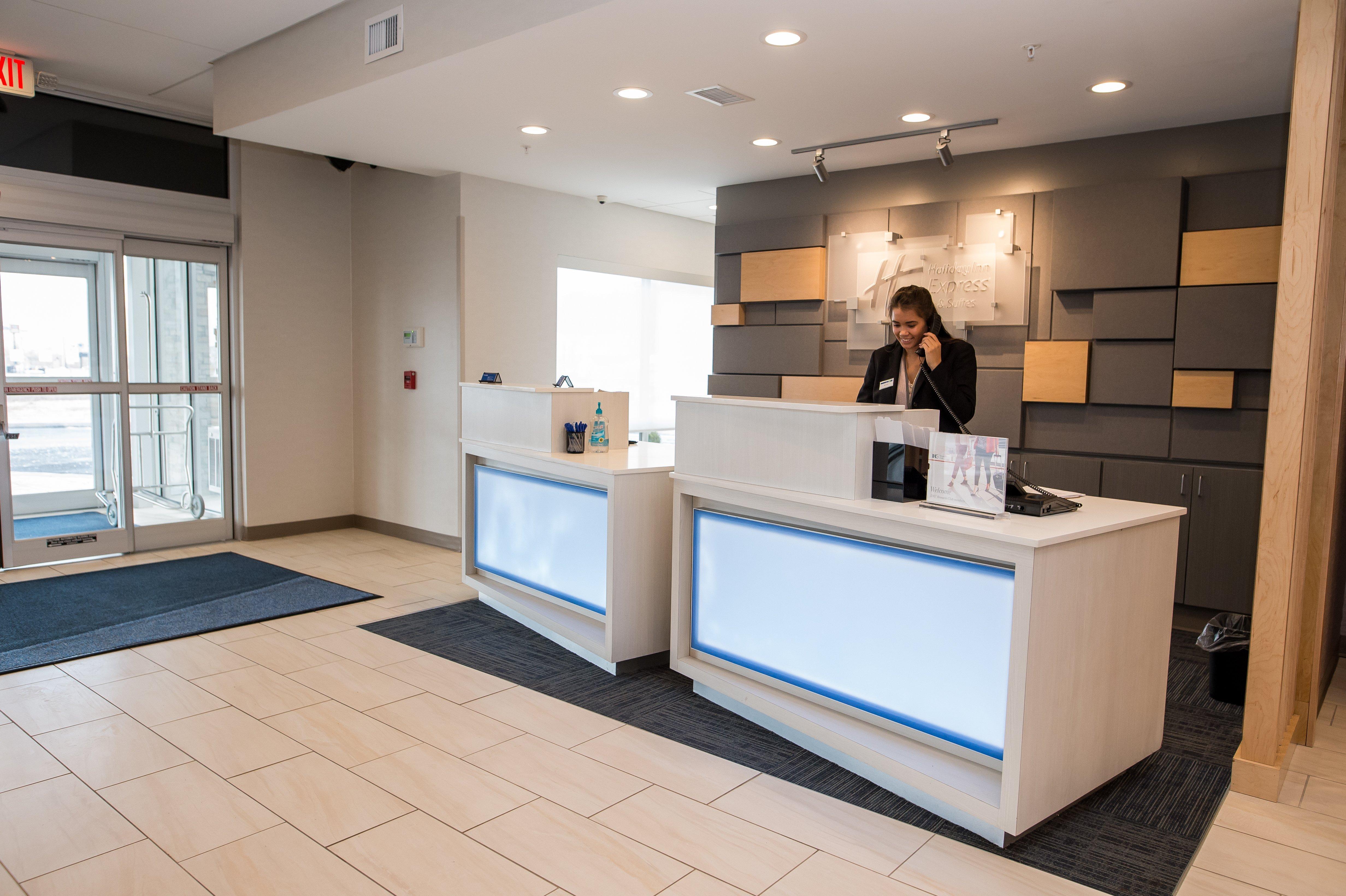 Holiday Inn Express & Suites - Marietta By Ihg Kültér fotó